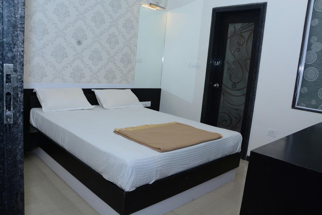 Hotel Shrinath Ābu Road Zewnętrze zdjęcie